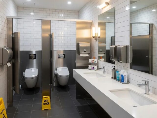 Maintaining High Restroom Hygiene Standards in Commercial Spaces